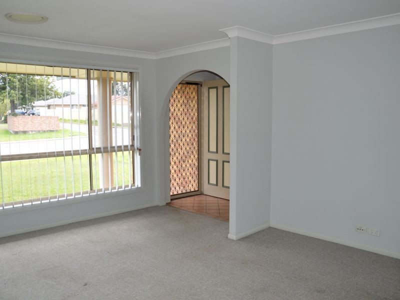 11 Allen Court, Singleton NSW 2330