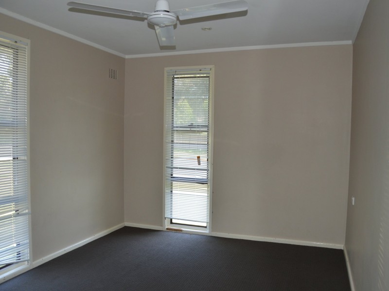 11 Mitchell Avenue, Singleton NSW 2330