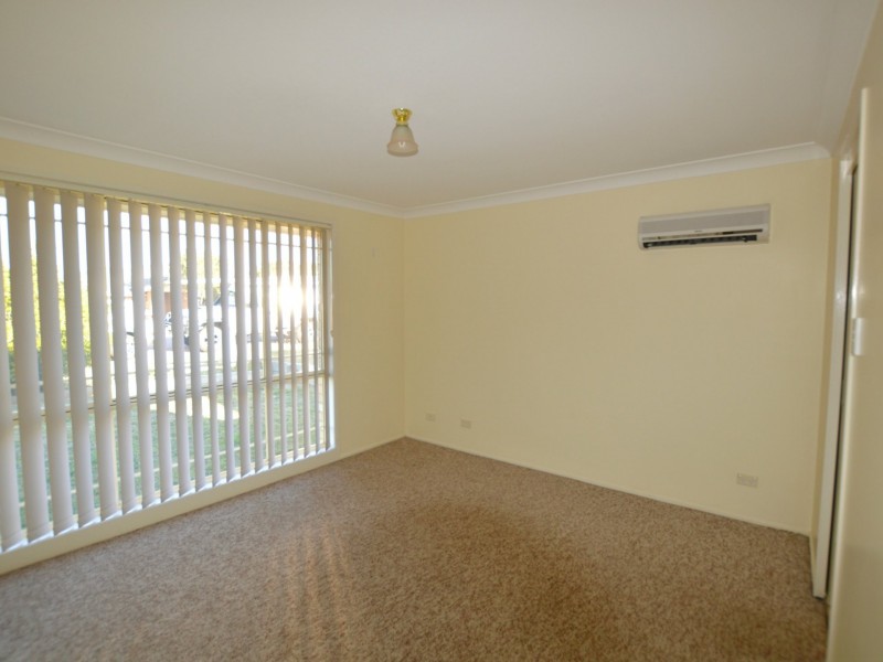 4A James House Close, Singleton NSW 2330