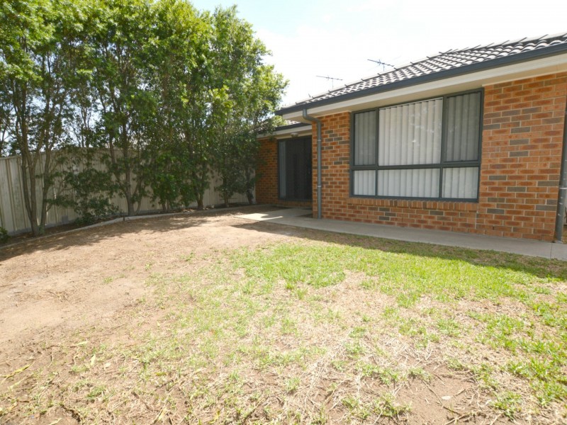 2/54 Wattle Ponds Road, Singleton NSW 2330