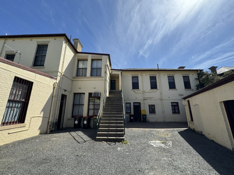 3/255 John Street, Singleton NSW 2330