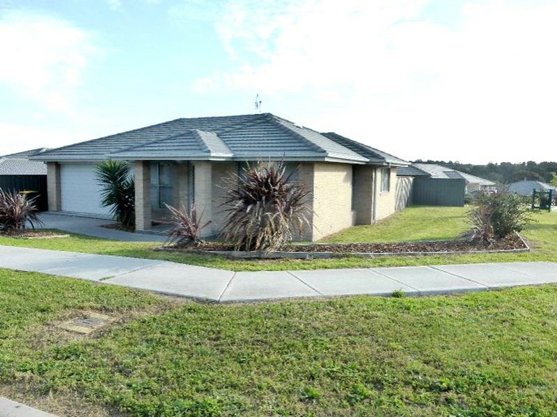 150 McMahon Way, Singleton NSW 2330
