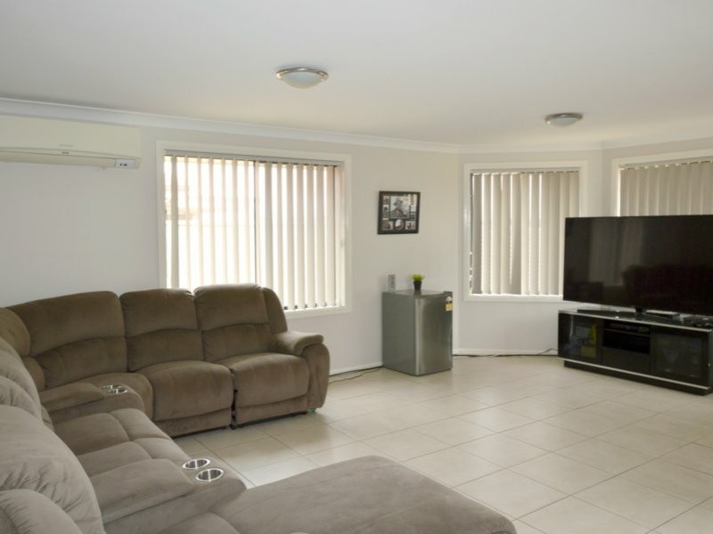 1/142 McMahon Way, Singleton NSW 2330