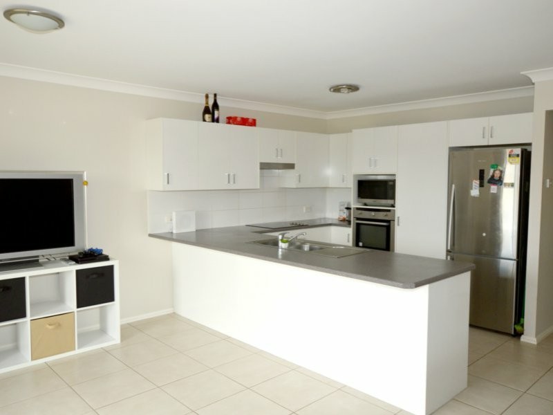 1/142 McMahon Way, Singleton NSW 2330