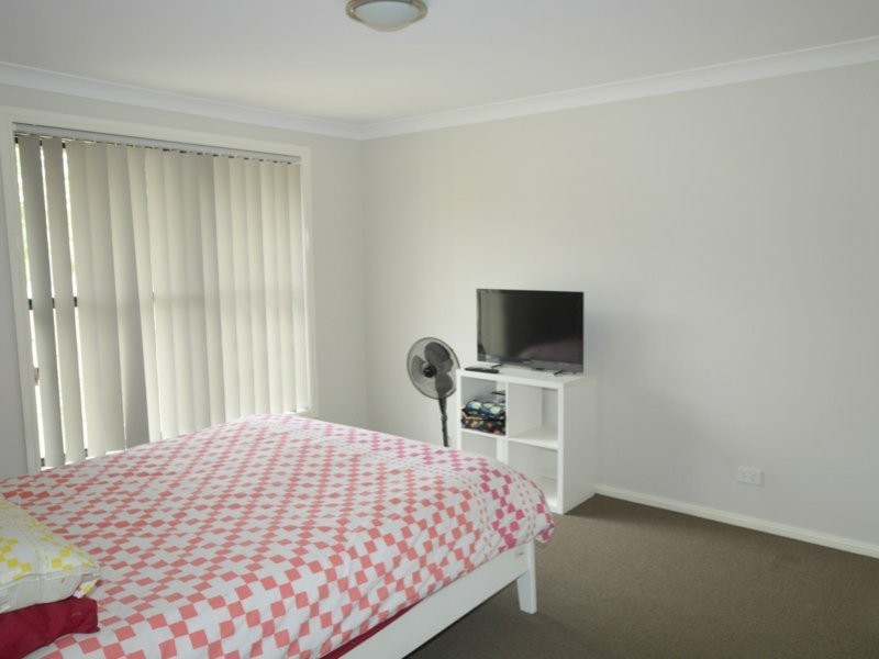 1/142 McMahon Way, Singleton NSW 2330