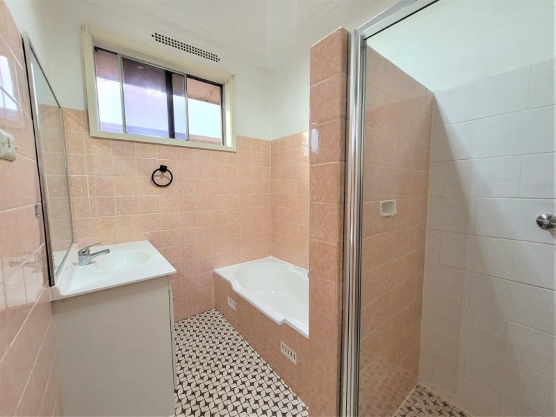43 Barton Avenue, Singleton NSW 2330