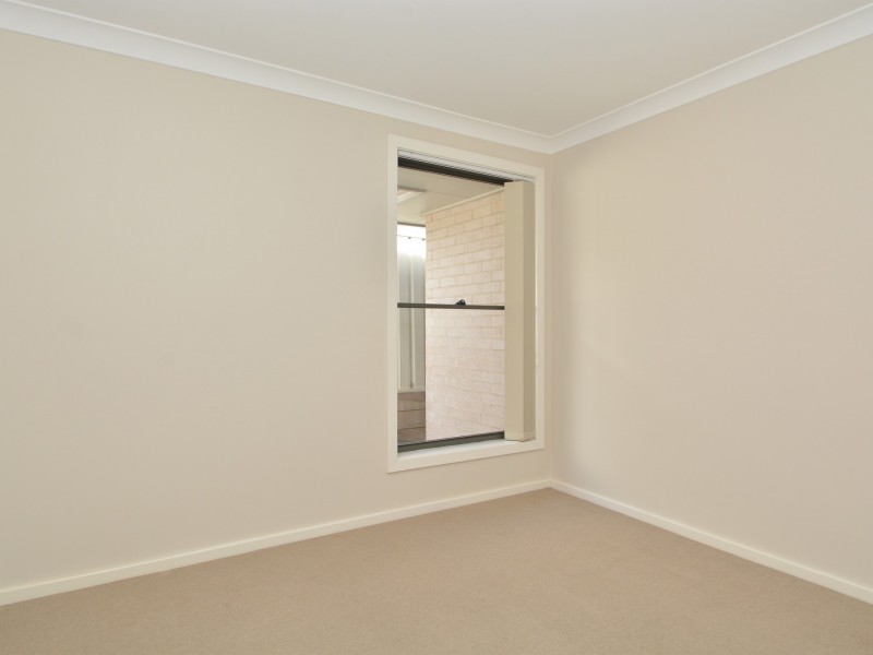 2/159 Gardner Circuit, Singleton NSW 2330