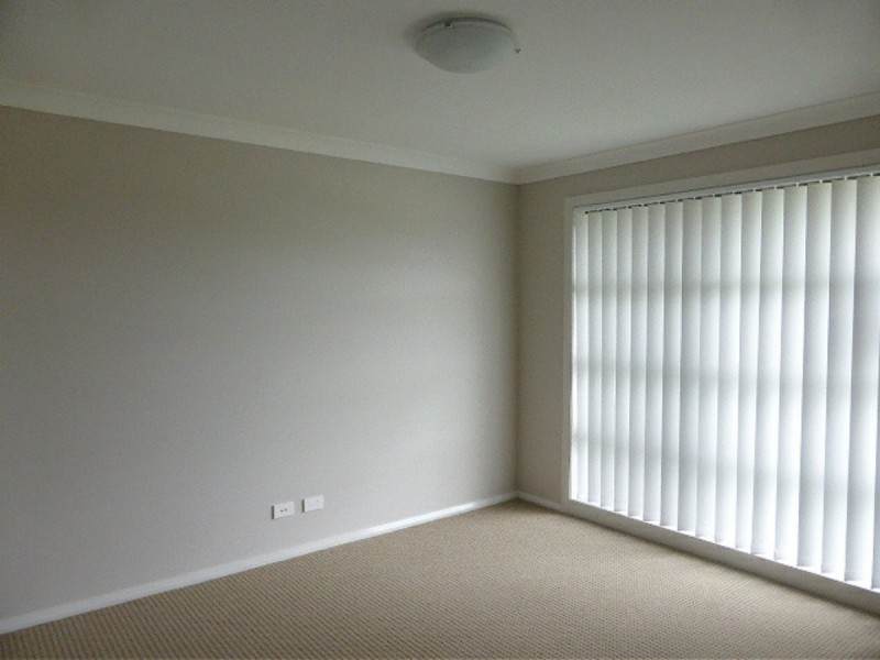 2/15 Lambkin Street, Singleton NSW 2330