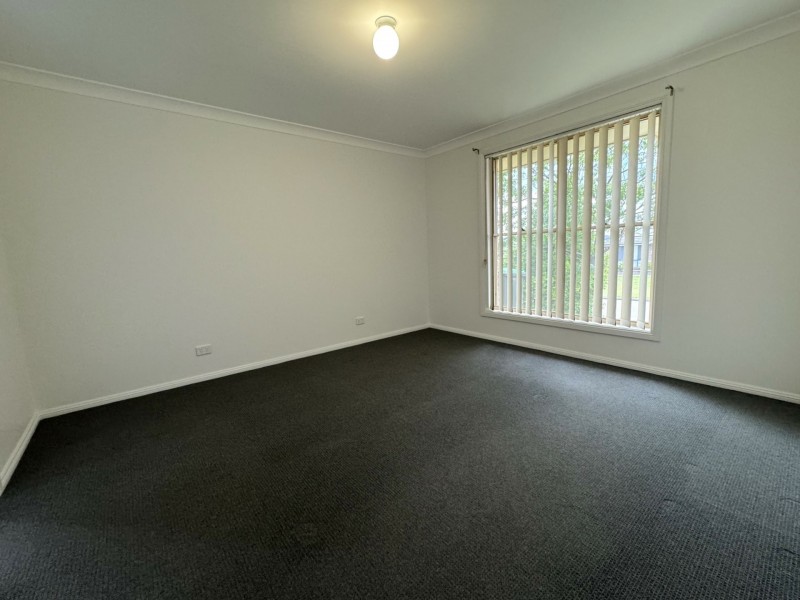 2/37 Nelson Drive, Singleton NSW 2330