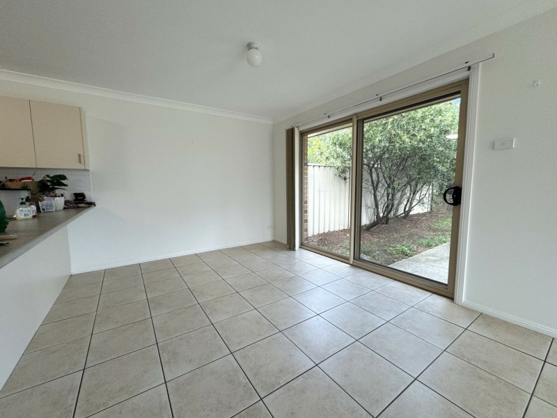 2/37 Nelson Drive, Singleton NSW 2330