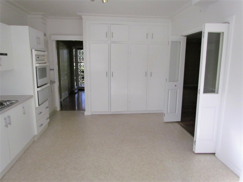 6 Kent Street, Singleton NSW 2330