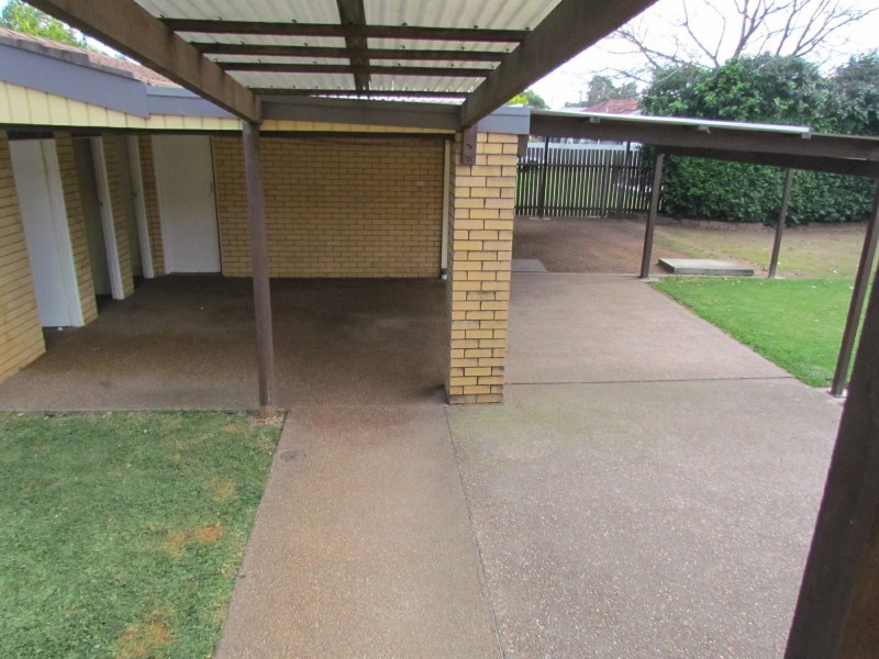 6 Kent Street, Singleton NSW 2330