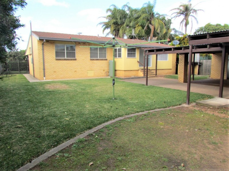 6 Kent Street, Singleton NSW 2330