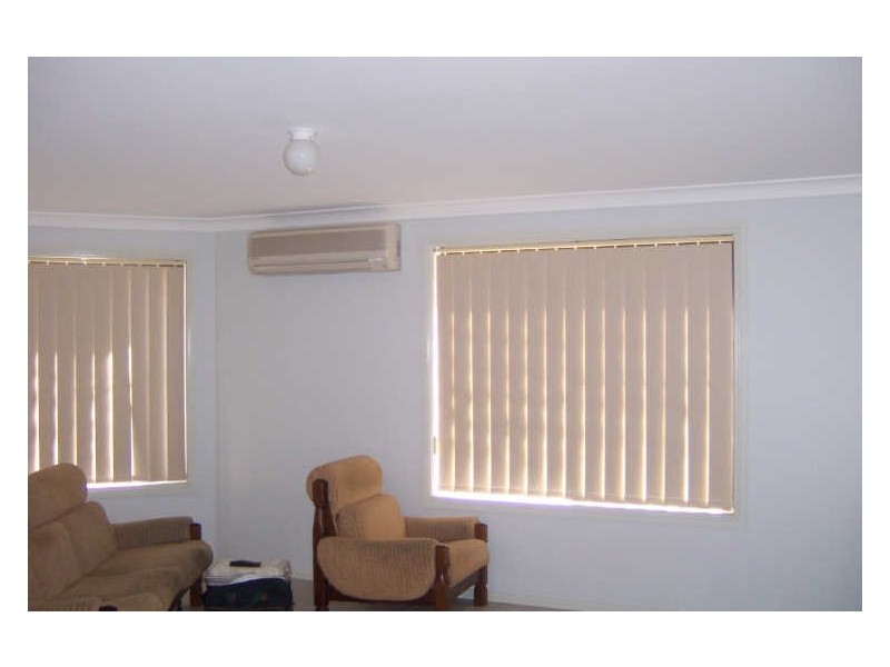 1/81 Casey Drive, Singleton NSW 2330