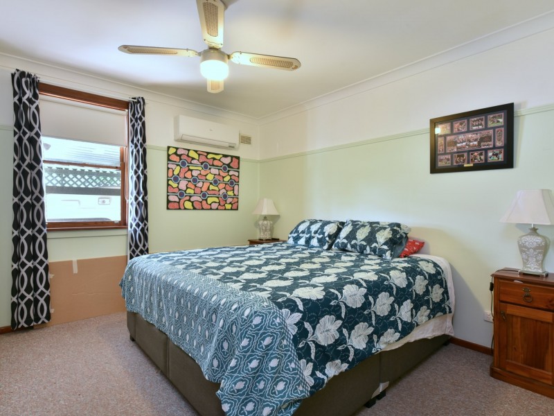 23 Howe Street, Singleton NSW 2330