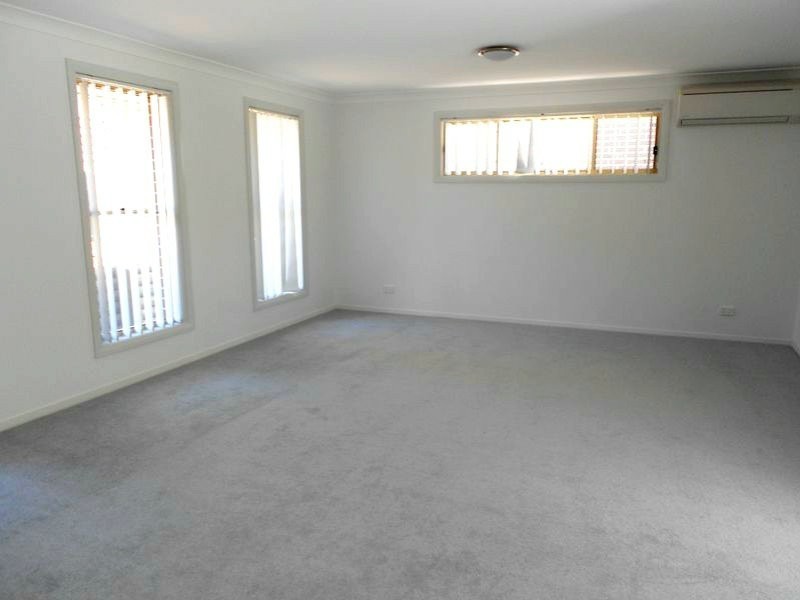 35 Deans Avenue, Singleton NSW 2330