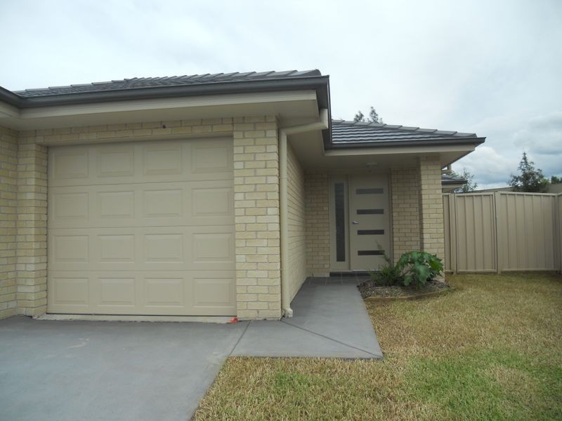 2/3 Allen Court, Singleton NSW 2330