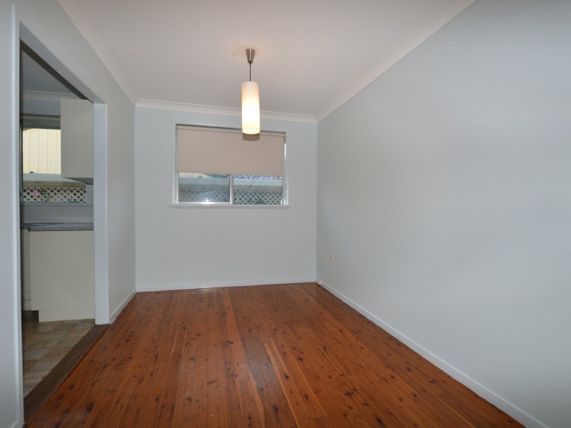 22 Lawson Avenue, Singleton NSW 2330