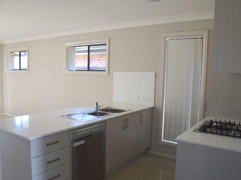 1/13 Lambkin Street, Singleton NSW 2330