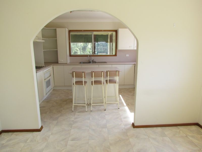 - Putty Road, Singleton NSW 2330