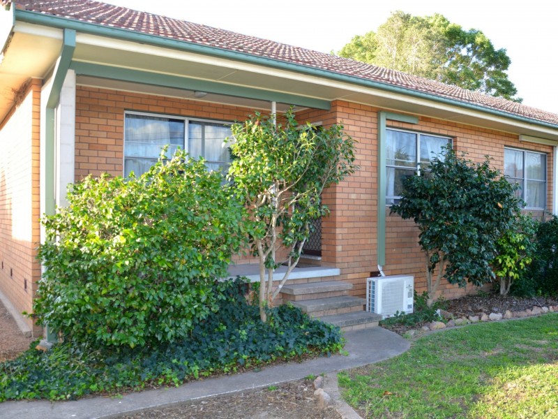 1/10 Dalton Avenue, Singleton NSW 2330