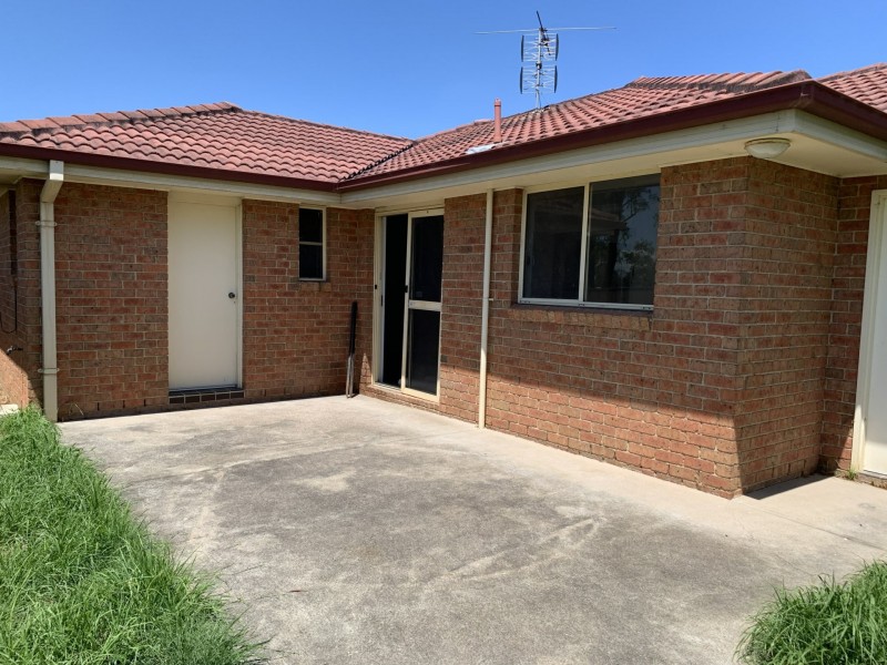 9 Allen Court, Singleton NSW 2330