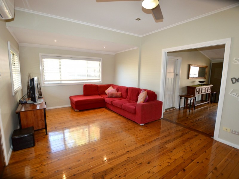 9 Church Street, Singleton NSW 2330