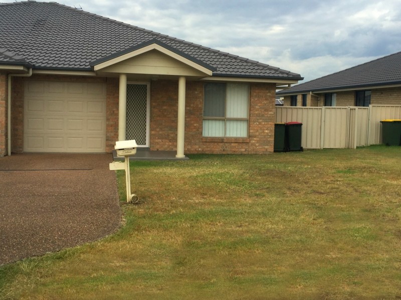 2/40 Pioneer Road, Singleton NSW 2330