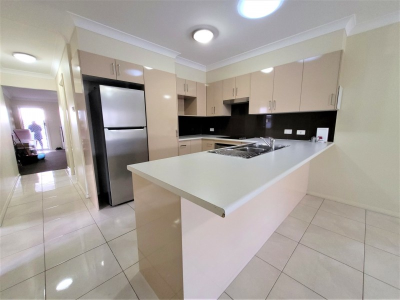 2/139 McMahon Way, Singleton NSW 2330