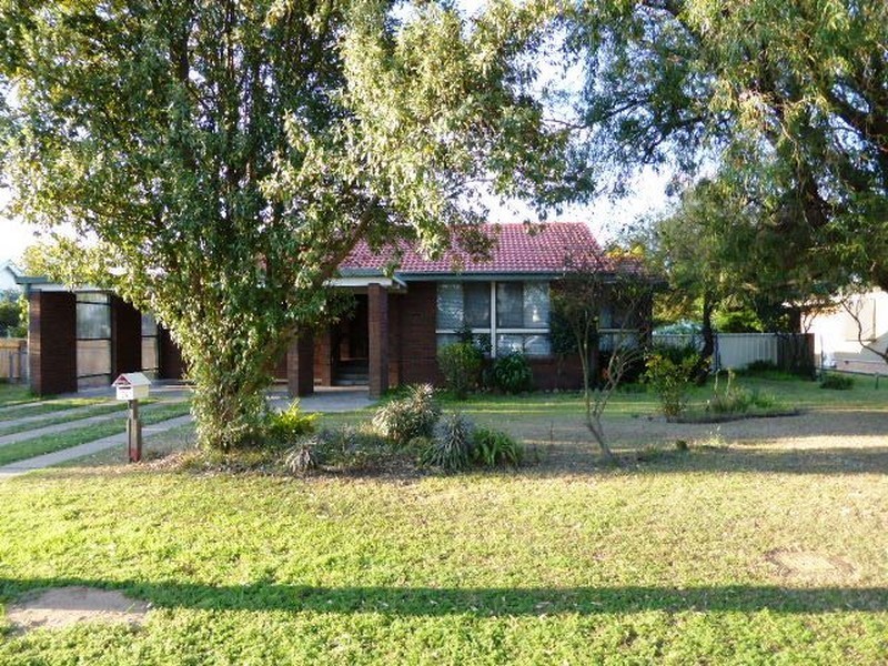 34 Howe Street, Singleton NSW 2330