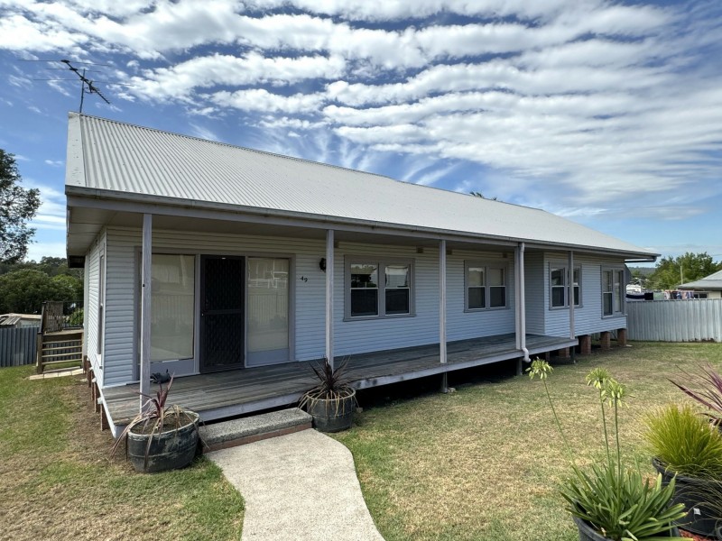 49 Hunter Street, Greta NSW 2334
