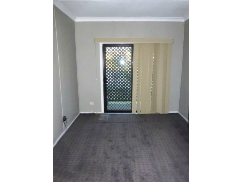 16 Little Park Street, Greta NSW 2334