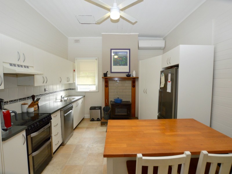 25 Railway Street, Branxton NSW 2335