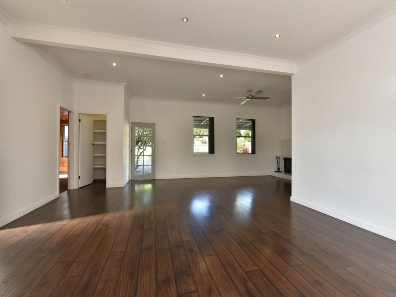 4 Rothbury Street, North Rothbury NSW 2335