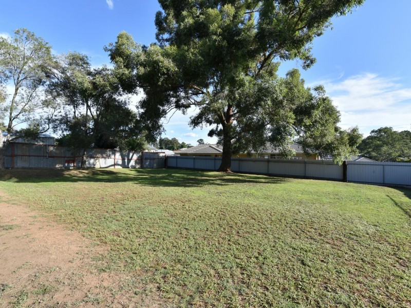 4 Rothbury Street, North Rothbury NSW 2335