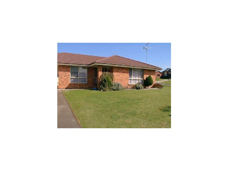 6 Robinson Way, Singleton NSW 2330