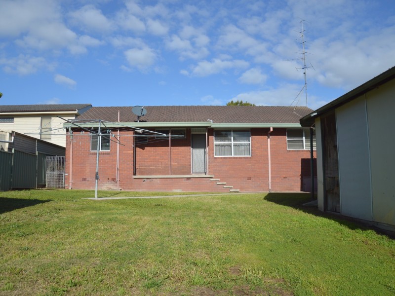 50 Lawson Avenue, Singleton NSW 2330