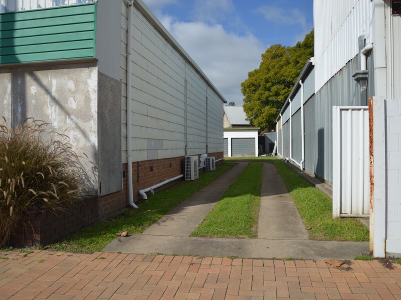 205 John Street, Singleton NSW 2330