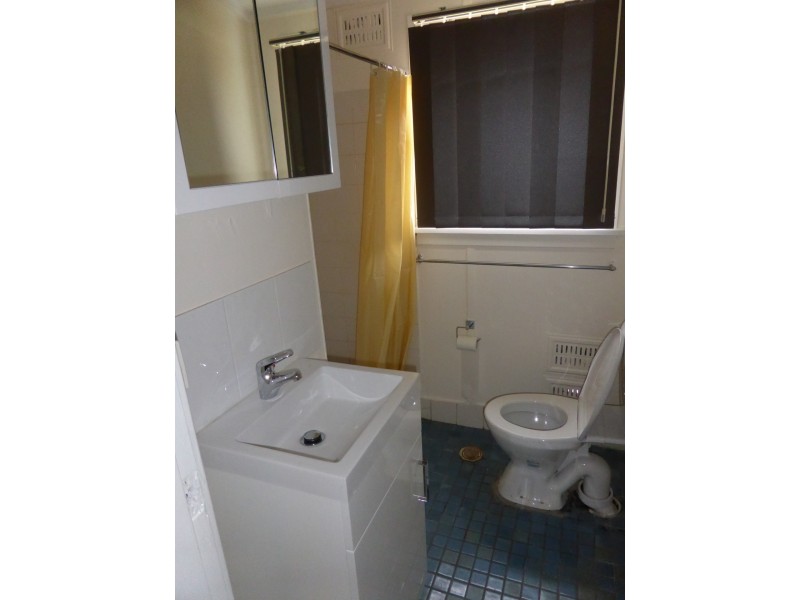 2/3 Buchan Avenue, Singleton NSW 2330