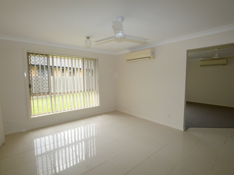 10 Allsop Place, Singleton NSW 2330