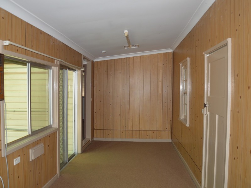 47 High Street, Singleton NSW 2330