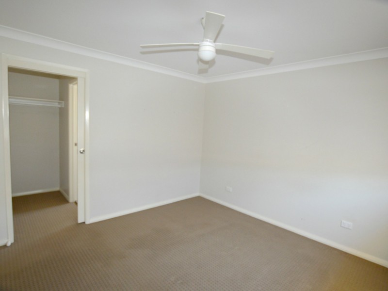 2/10 West Street, Greta NSW 2334