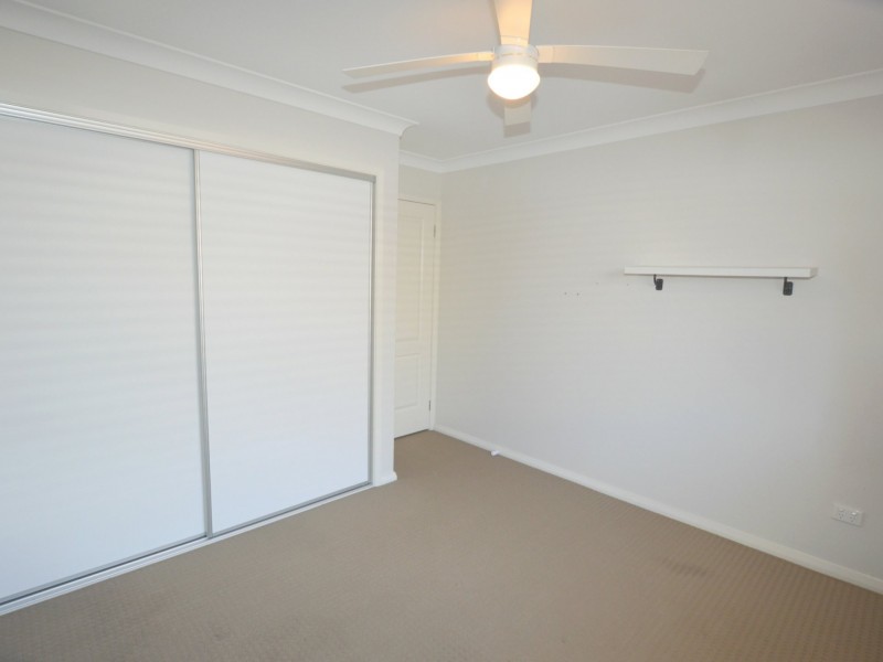 2/10 West Street, Greta NSW 2334