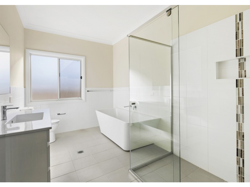 29 Kinnavane  Road, North Rothbury NSW 2335