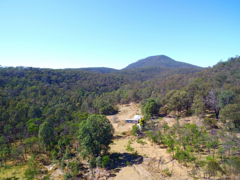 5727 Putty Road, Howes Valley NSW 2330