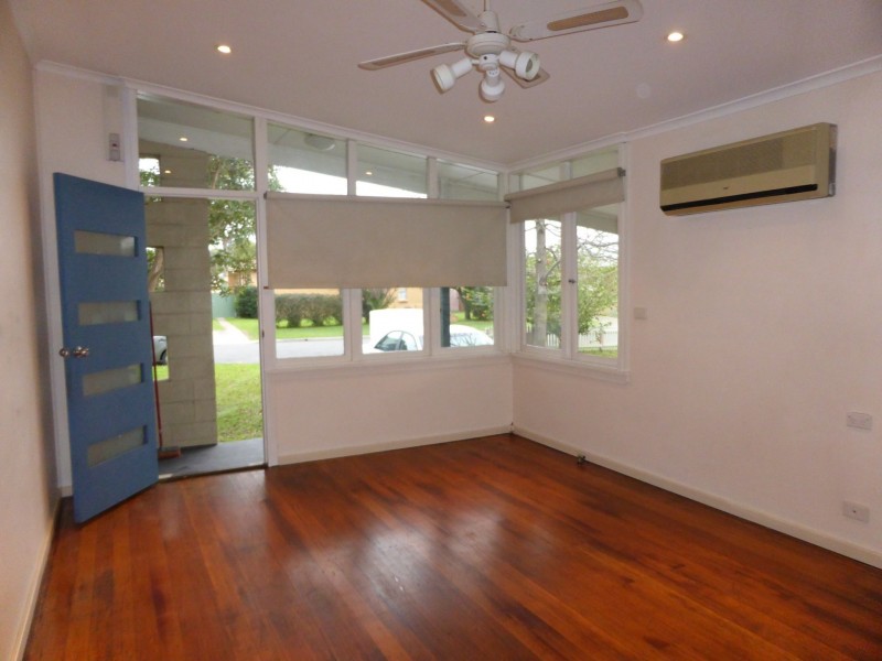 8 Dalton Avenue, Singleton NSW 2330