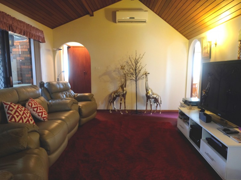 11 Marshall Avenue, Singleton NSW 2330