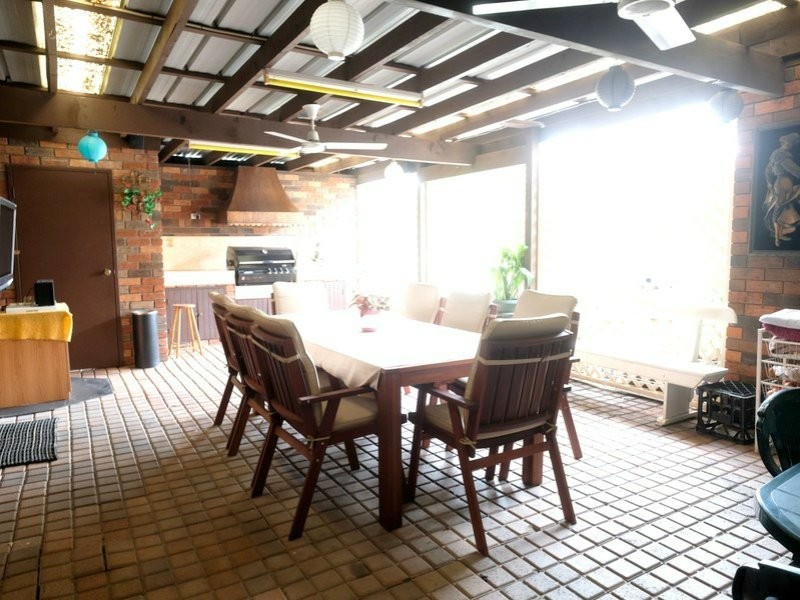 11 Marshall Avenue, Singleton NSW 2330