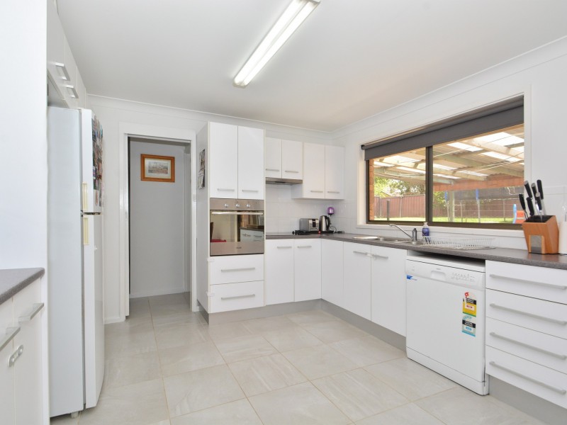 21 Rothbury Street, North Rothbury NSW 2335