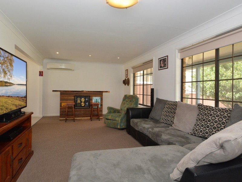 21 Rothbury Street, North Rothbury NSW 2335